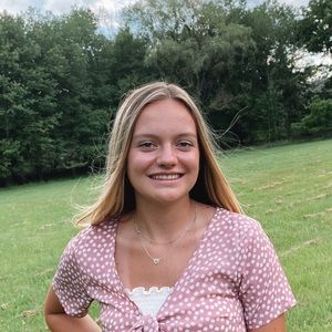 Meet your Posher, Jacqueline